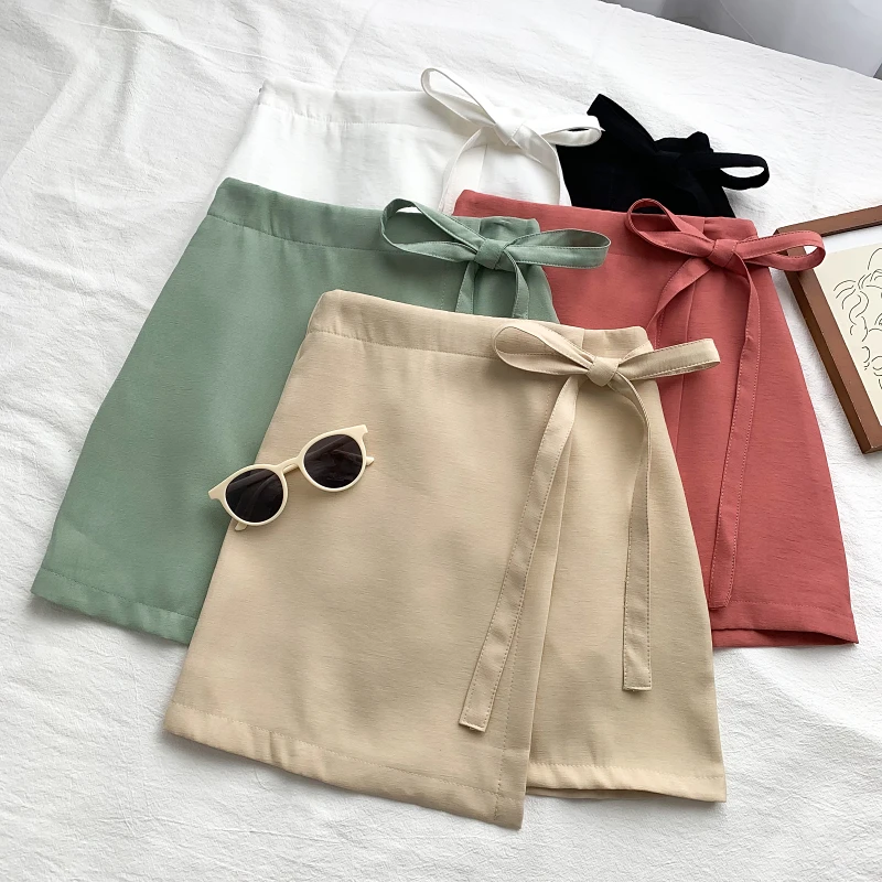 2021 Summer Short Skirts Women High Waist School Girl Solid Vintage Mini Skrits Pleated A-line Bowknot Clothing
2021 Summer Short Skirts Women High Waist School Girl Solid Vintage Mini Skrits Pleated A-line Bowknot Clothing