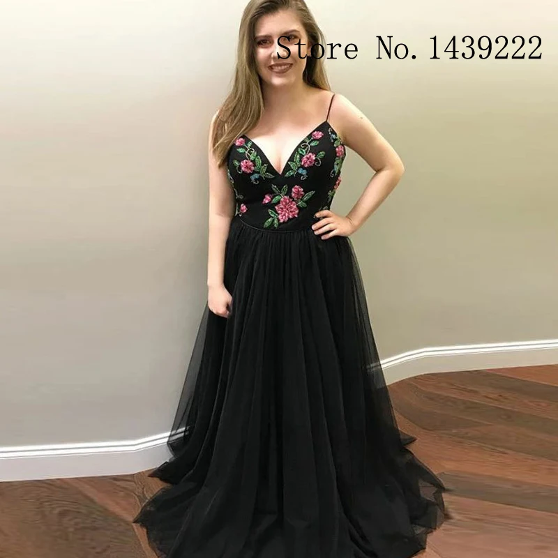 Black Flowers Beads Tulle Evening Dresses V Neck Prom Pleat Lace Up Vestidos De Fiesta De Noche Robe De Soiree Plus Size
Black Flowers Beads Tulle Evening Dresses V Neck Prom Pleat Lace Up Vestidos De Fiesta De Noche Robe De Soiree Plus Size