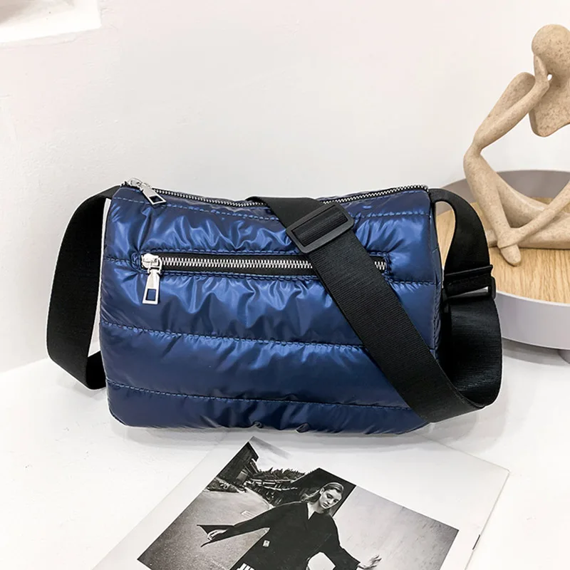 2021 Winter New Nylon Shoulder Bag for Women Designer Space Cotton Handbags Fashion Brand Crossbody Bag Lady Warm Shopper Bags
2021 Winter New Nylon Shoulder Bag for Women Designer Space Cotton Handbags Fashion Brand Crossbody Bag Lady Warm Shopper Bags