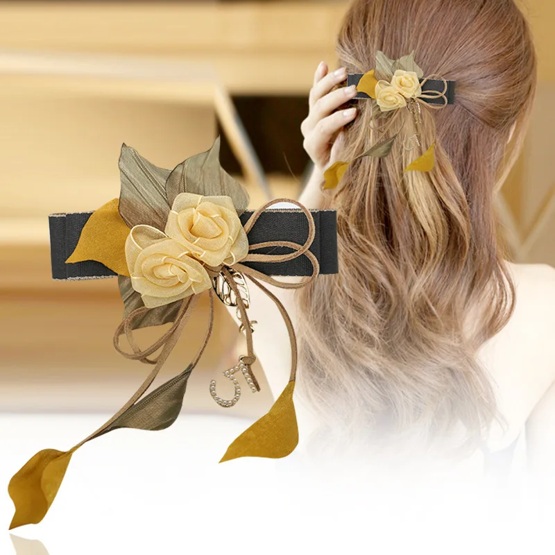 Elegant Hair Clips for Women Girls Embroidered Fabric Ribbon Hairpin Fashion Female Tassel Hair Clip Jewelry Hair Accessories
Elegant Hair Clips for Women Girls Embroidered Fabric Ribbon Hairpin Fashion Female Tassel Hair Clip Jewelry Hair Accessories