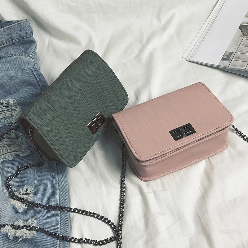 Women Shoulder Bag 2020 Luxury Handbags Women Bags Designer Version Luxury Wild Girls Small Square Messenger Bag Bolsa Feminina
Women Shoulder Bag 2020 Luxury Handbags Women Bags Designer Version Luxury Wild Girls Small Square Messenger Bag Bolsa Feminina