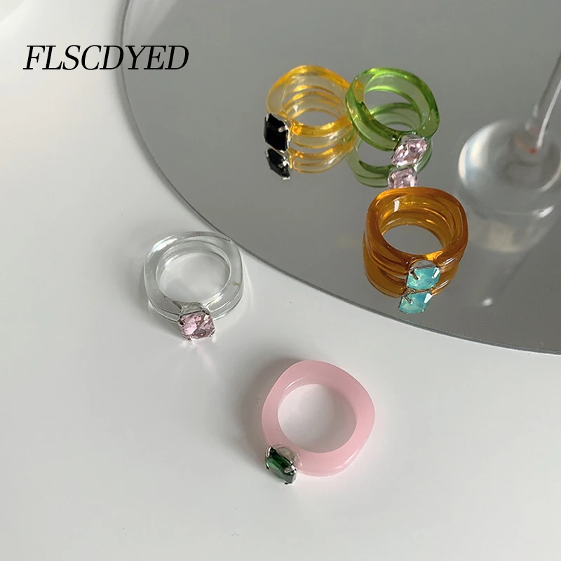 FLSCDYED Colorful Transparent Resin Acrylic Crystal Rhinestone Simple Geometric Square Round Rings Set for Women Trendy Jewelry
FLSCDYED Colorful Transparent Resin Acrylic Crystal Rhinestone Simple Geometric Square Round Rings Set for Women Trendy Jewelry