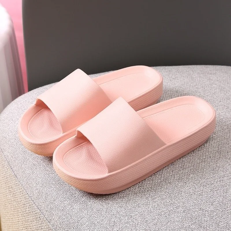 2021 Women Summer Fashion Slippers Slide Sandals Beach High Heels Shower Thick Soft Sole Ladies Girls Bathroom Shoes Size 35-40
2021 Women Summer Fashion Slippers Slide Sandals Beach High Heels Shower Thick Soft Sole Ladies Girls Bathroom Shoes Size 35-40