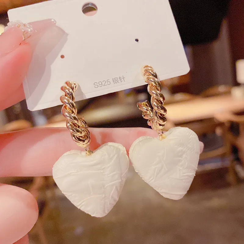 Elegant White Green Black Fabric Heart Dangle Earrings For Women Jewelry, Twisted Gold Color Metal Earings Female Accessories
Elegant White Green Black Fabric Heart Dangle Earrings For Women Jewelry, Twisted Gold Color Metal Earings Female Accessories
