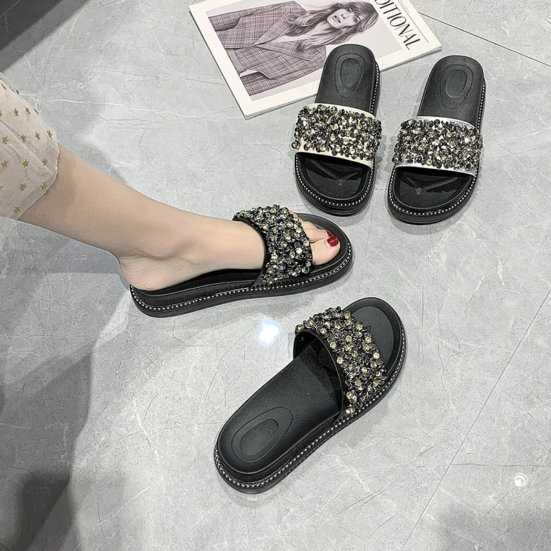 Flat Shoes Female Summer Clogs Woman Ladies' Slippers Platform Med Luxury Slides Pantofle Beach Designer 2021 PU Fashion
Flat Shoes Female Summer Clogs Woman Ladies' Slippers Platform Med Luxury Slides Pantofle Beach Designer 2021 PU Fashion