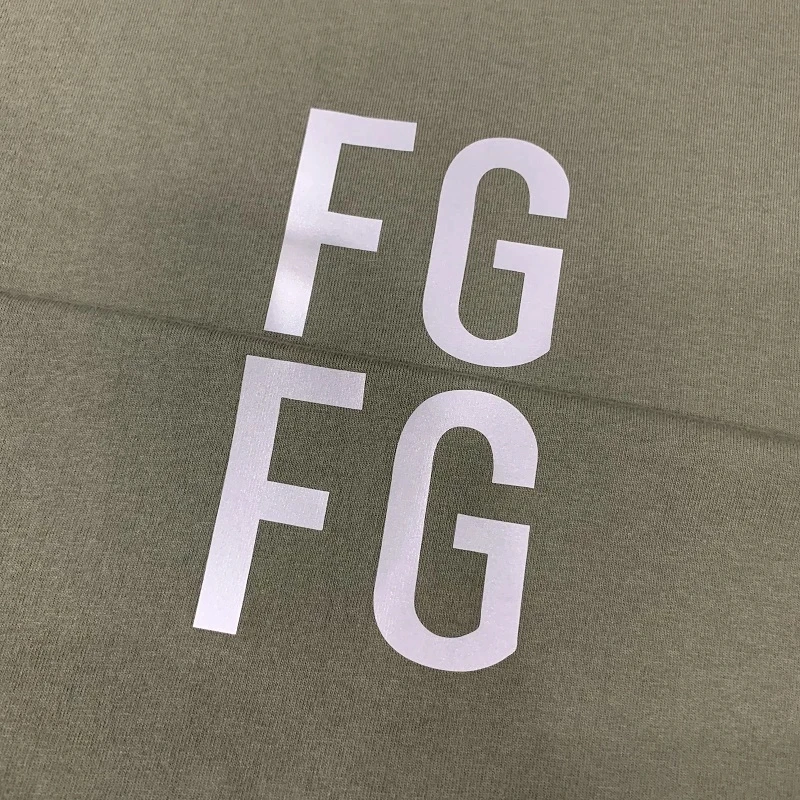 Summer T-Shirt Street wear 3M Reflective FOG Essentials Mens ArmyGreen FG Reflective printing Style High street T shirts high
Summer T-Shirt Street wear 3M Reflective FOG Essentials Mens ArmyGreen FG Reflective printing Style High street T shirts high