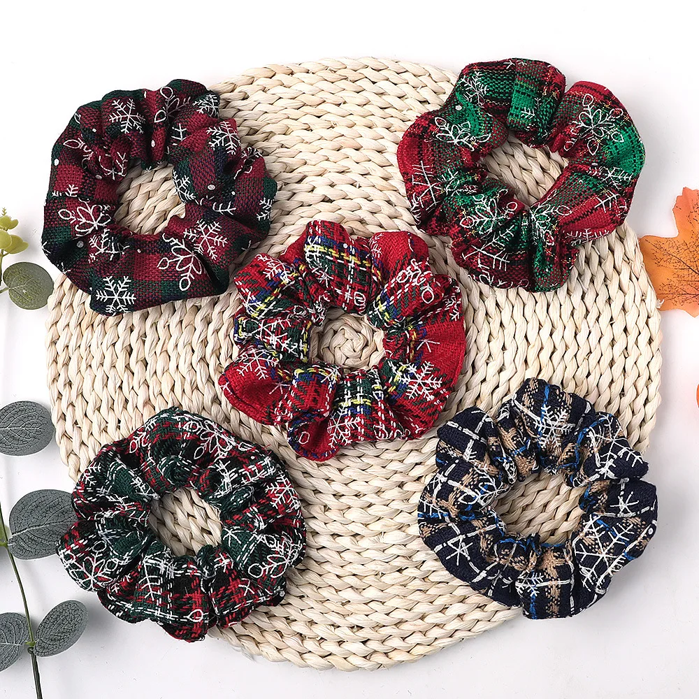 New Christmas Snowflake Scrunchies Sets Girls Elastic Hair Rope Band Women Scrunchies Velvet Ponytail Holder
New Christmas Snowflake Scrunchies Sets Girls Elastic Hair Rope Band Women Scrunchies Velvet Ponytail Holder