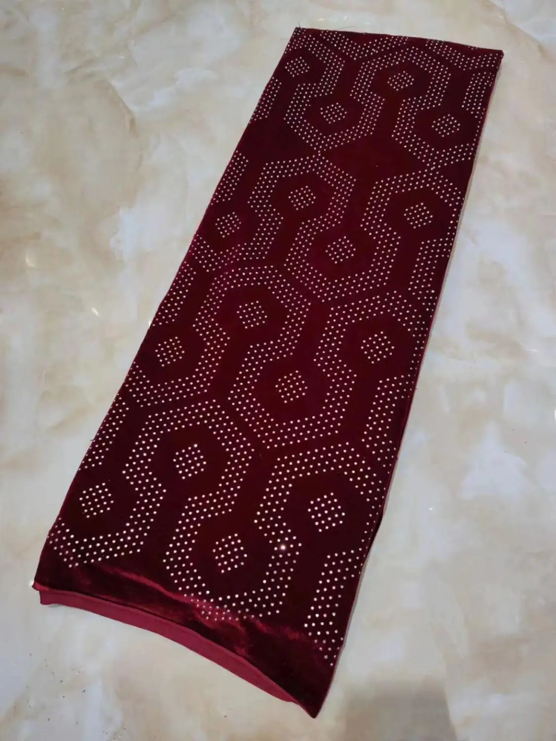 YL0804 velvet Sequins African High Quality Net Swiss French Voile Guipure tulle mesh Lace Fabric For dress 5 yards/lot
YL0804 velvet Sequins African High Quality Net Swiss French Voile Guipure tulle mesh Lace Fabric For dress 5 yards/lot