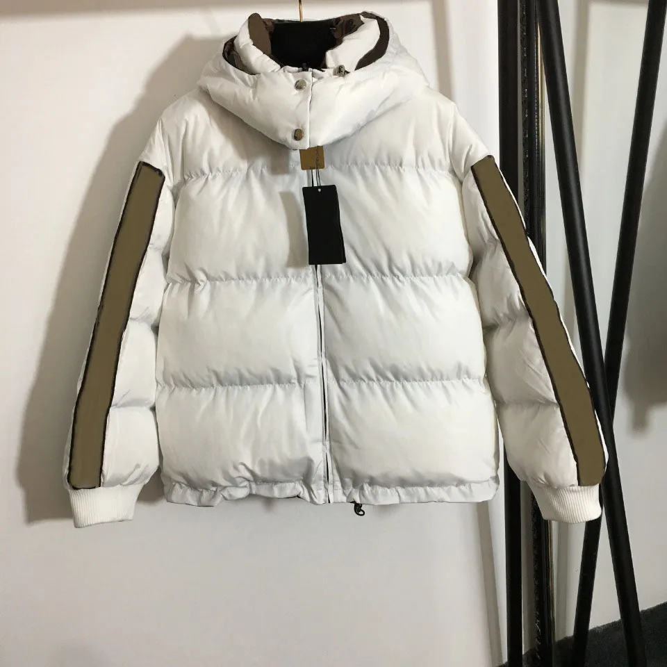 Luxury Designer Women's Autumn Winter New F Letter Ribbon Splicing Hooded Cotton Jacket Many Color Double-Sided Wear
Luxury Designer Women's Autumn Winter New F Letter Ribbon Splicing Hooded Cotton Jacket Many Color Double-Sided Wear