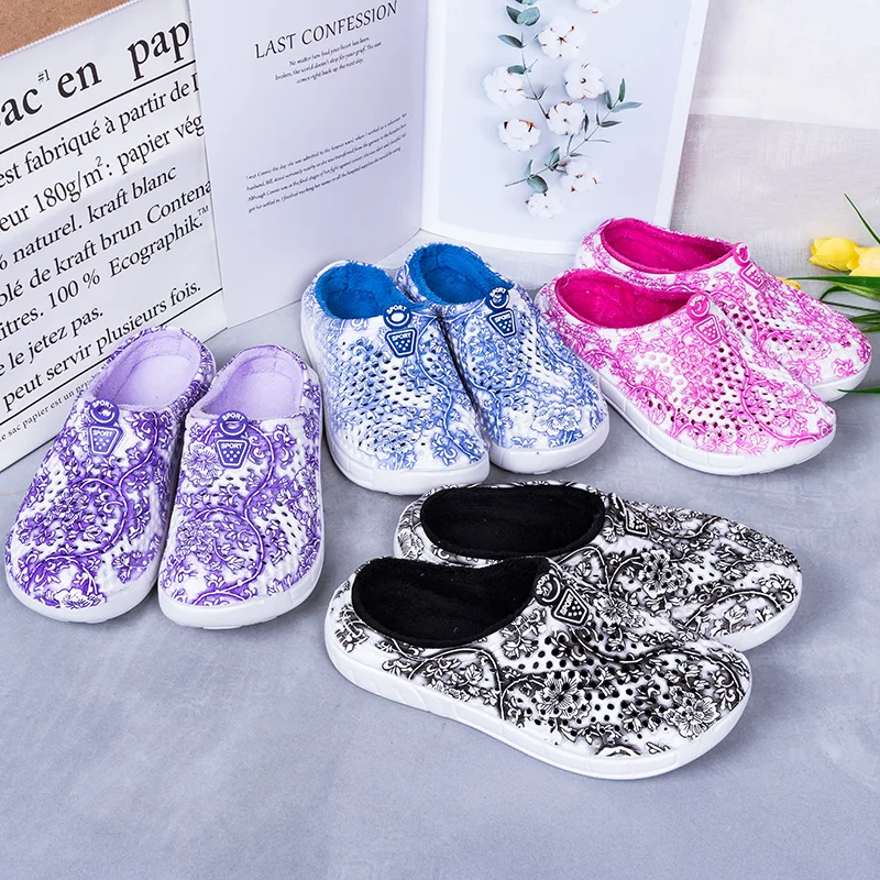 Sandals For Women's Sandals Winter Hole Shoes Rubber Clogs Girl EVA Garden Shoes Black Beach Flat Sandals Slippers 2020
Sandals For Women's Sandals Winter Hole Shoes Rubber Clogs Girl EVA Garden Shoes Black Beach Flat Sandals Slippers 2020