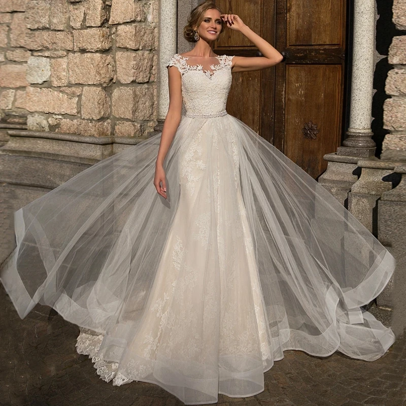 MACDUGAL Gorgeous Detachable Tulle Applique Mermaid A-line Short Sleeve Fashion Button Wedding Dress Mopping The Floor
MACDUGAL Gorgeous Detachable Tulle Applique Mermaid A-line Short Sleeve Fashion Button Wedding Dress Mopping The Floor