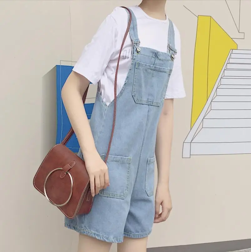 Solid Loose Denim jumpsuit Shorts women 2020 Pockets Casual Trendy Sweet Womens Jeans Romper Shorts Korean Style p1295
Solid Loose Denim jumpsuit Shorts women 2020 Pockets Casual Trendy Sweet Womens Jeans Romper Shorts Korean Style p1295