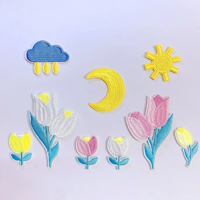50pcs/Lot Moon Sun Dark Clouds Embroidery Patches Letters Clothing Decoration Accessories Diy Iron Heat Transfer Applique
50pcs/Lot Moon Sun Dark Clouds Embroidery Patches Letters Clothing Decoration Accessories Diy Iron Heat Transfer Applique