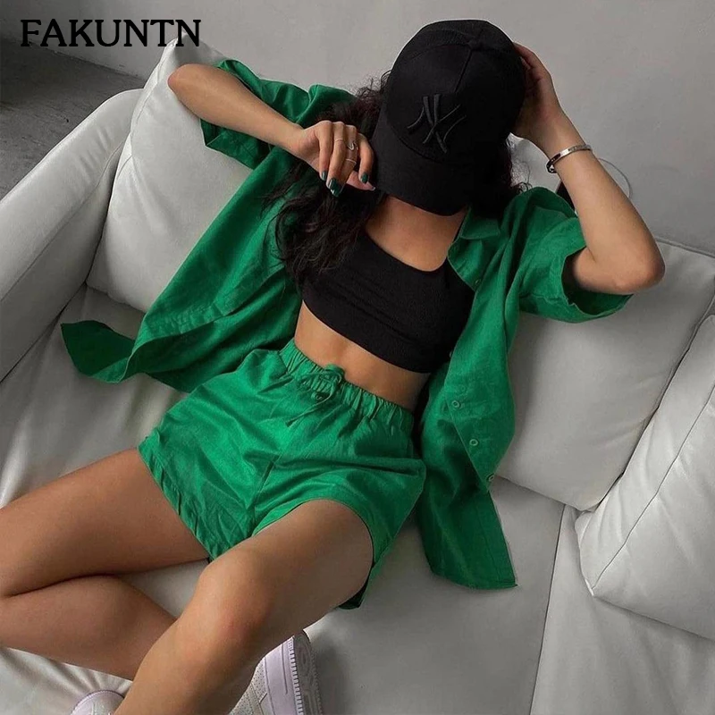 FAKUNTN Women's Shorts Set Tracksuit Summer Suit 2021 Short-Sleeved Shirt Shorts Loose Fashion Casual Two Piece Set Women Outfit
FAKUNTN Women's Shorts Set Tracksuit Summer Suit 2021 Short-Sleeved Shirt Shorts Loose Fashion Casual Two Piece Set Women Outfit