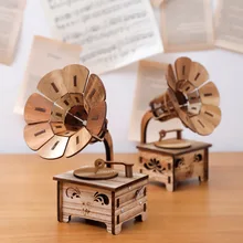 Gramophone Shaped Music Box Classic Vintage Birthday Gift Hand Crank Type Kid Birthday Gift Diy Wooden Music Box