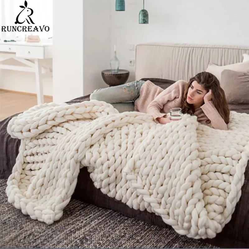 New ultra thick wool blanket arm knit blanket hand-knitted woolen blanket sofa Icelandic blanket
New ultra thick wool blanket arm knit blanket hand-knitted woolen blanket sofa Icelandic blanket