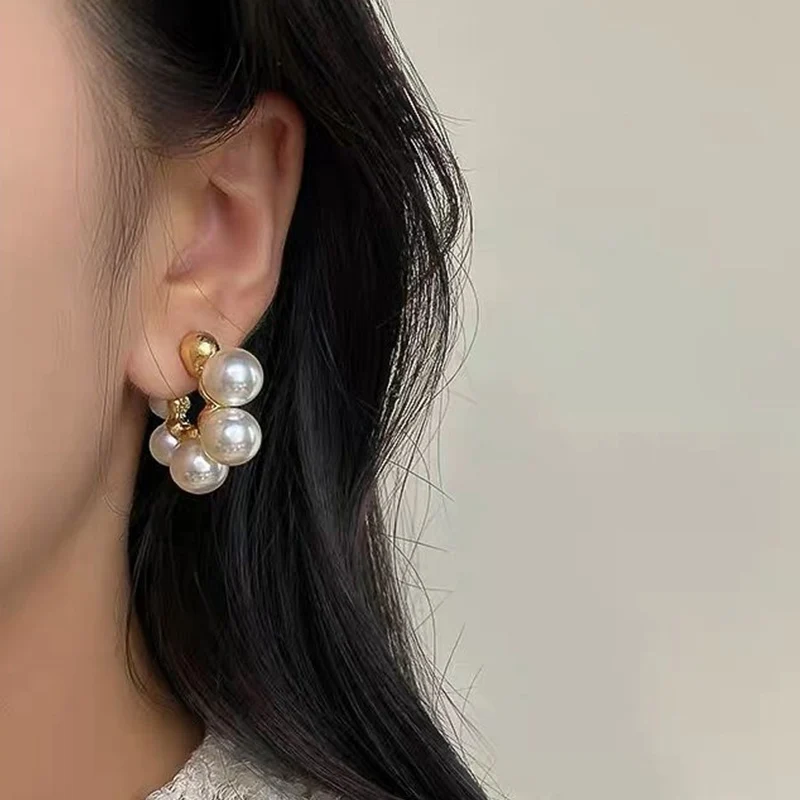 2021 New Fashion Pearl Beaded Drop Earring For Women Girls Delicate Statement Gold Plated Earring Jewelry Engagement Wedding
2021 New Fashion Pearl Beaded Drop Earring For Women Girls Delicate Statement Gold Plated Earring Jewelry Engagement Wedding