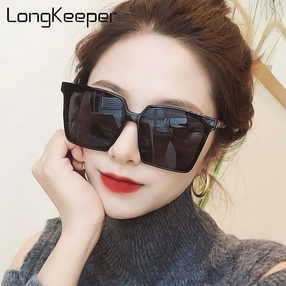 2020 Luxury Big Square Sunglasses Women Brand Designer Retro Oversized Sun Glasses Female Black Shades UV400 Oculos Feminino
2020 Luxury Big Square Sunglasses Women Brand Designer Retro Oversized Sun Glasses Female Black Shades UV400 Oculos Feminino