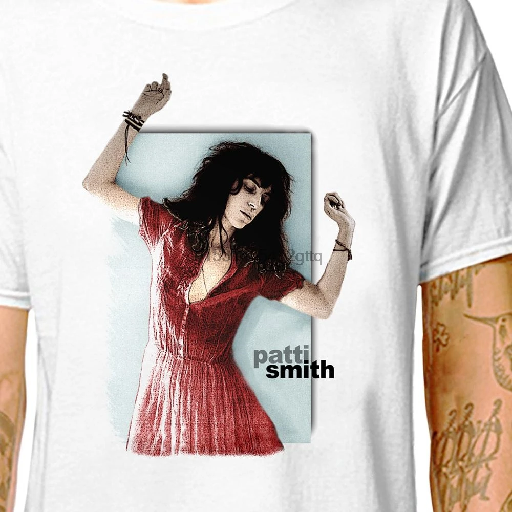Красное платье Patti Smith футболки из 100% хлопка (lazyморковь) поэт Патти в стиле панк