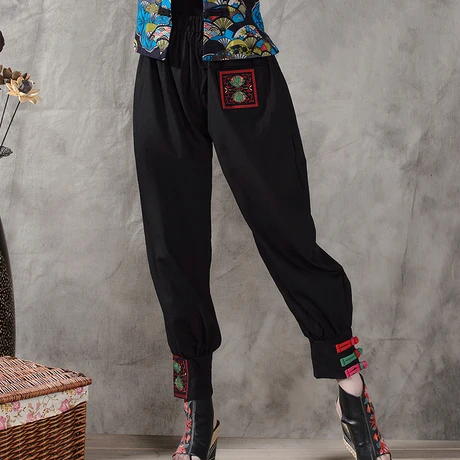 and hemp embroidered broad-legged pants of Baoyou ethnic breeze trousers, Chinese breeze pants with loose buttons and lanterns
and hemp embroidered broad-legged pants of Baoyou ethnic breeze trousers, Chinese breeze pants with loose buttons and lanterns