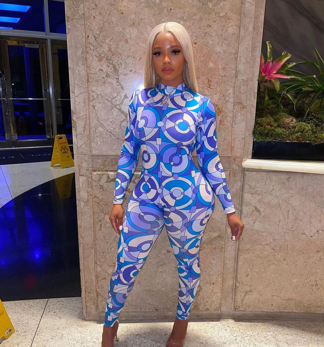 Echoine Blue Print Long Sleeve Jumpsuit Sexy Skinny Playsuit Autumn Clothing for Women Elegant Backless Rompers Party Night Club
Echoine Blue Print Long Sleeve Jumpsuit Sexy Skinny Playsuit Autumn Clothing for Women Elegant Backless Rompers Party Night Club