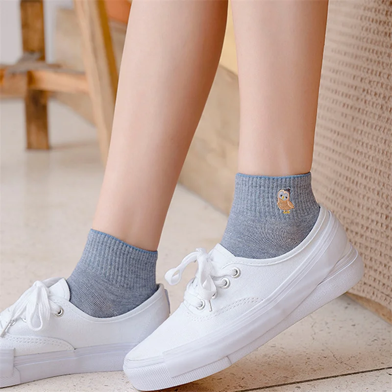 5 Pairs/Pack Soft Women Slipper Socks Solid Color Cute Animal Print Spring/Autumn Female Socks Women Socks
5 Pairs/Pack Soft Women Slipper Socks Solid Color Cute Animal Print Spring/Autumn Female Socks Women Socks