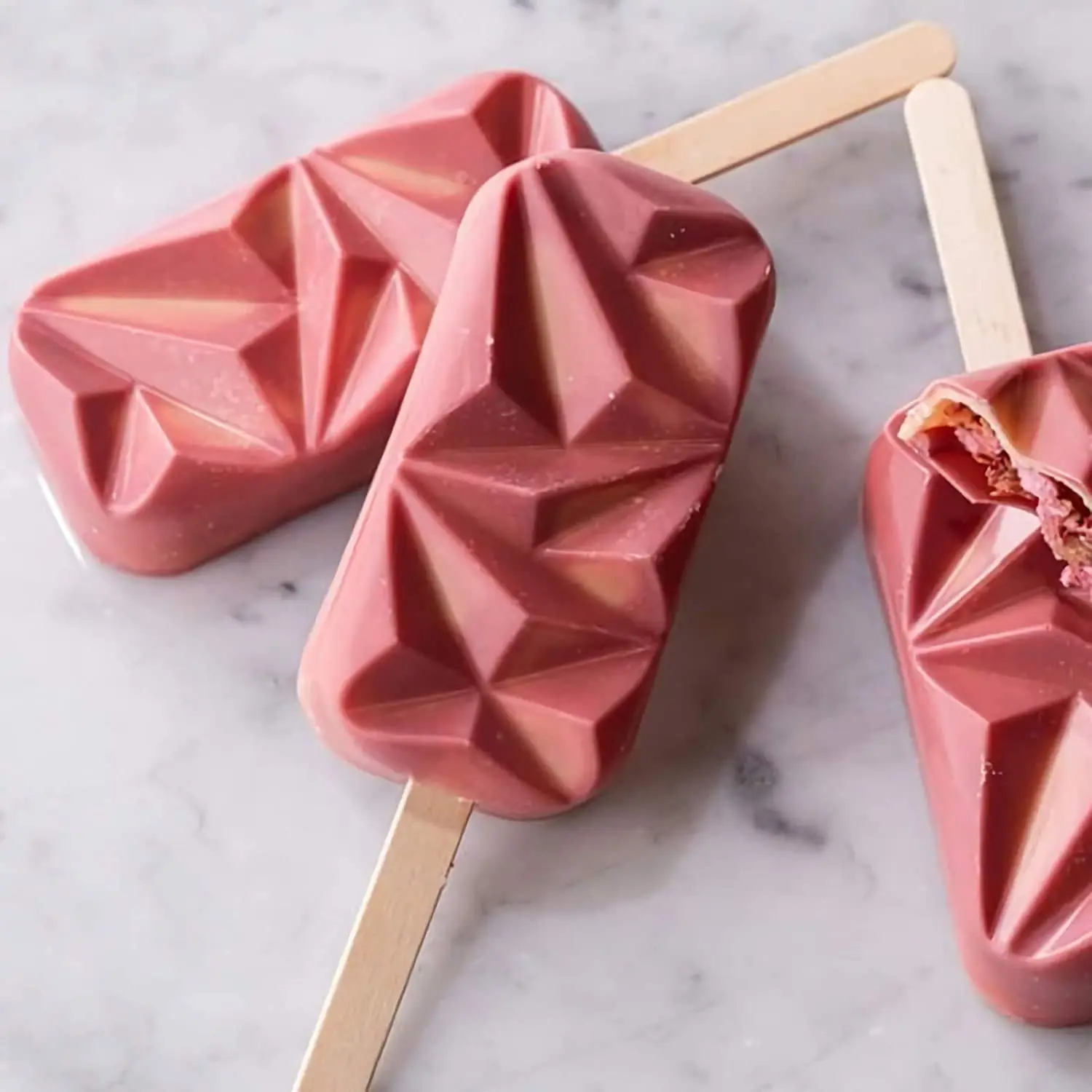 New Silicone Ice Cream Molds 4 Cell Ice Cube Tray Popsicle mold Maker DIY Homemade Ice Lolly Mould Home Kitchen tools
New Silicone Ice Cream Molds 4 Cell Ice Cube Tray Popsicle mold Maker DIY Homemade Ice Lolly Mould Home Kitchen tools