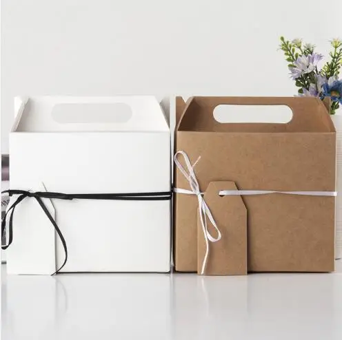 White and Brown Kraft Paper Box Large Gift Box Packaging Candy Tote Bag Wedding Party Favors Boxes Anniversary Valentine's Day 
White and Brown Kraft Paper Box Large Gift Box Packaging Candy Tote Bag Wedding Party Favors Boxes Anniversary Valentine's Day