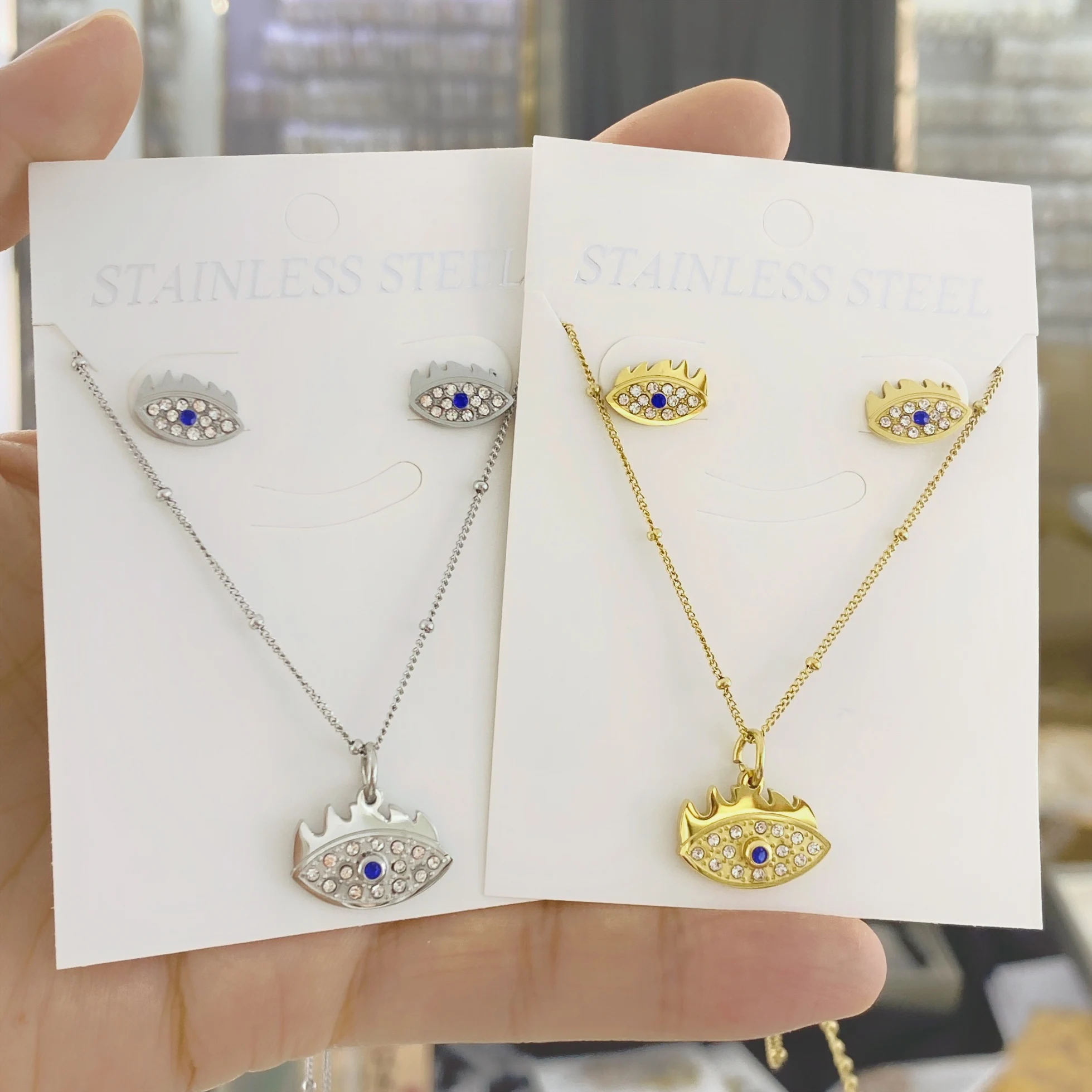 Eye Love Heart Zircon Pendant Necklace Titanium Stainless steel Gold Chain Necklace Inlaid Zircon Fashion Trendy Women Jewelry
Eye Love Heart Zircon Pendant Necklace Titanium Stainless steel Gold Chain Necklace Inlaid Zircon Fashion Trendy Women Jewelry