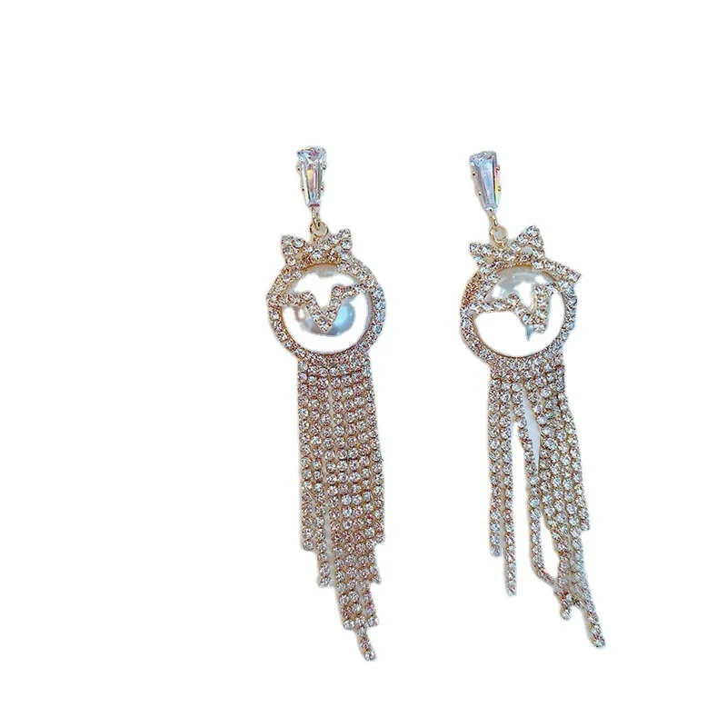 TIMEONLY Temperament Oversize Imitation Pearl Tassel Earrings for Women Lady Hollow Star Chains Long Drop Earrings Pendientes
TIMEONLY Temperament Oversize Imitation Pearl Tassel Earrings for Women Lady Hollow Star Chains Long Drop Earrings Pendientes