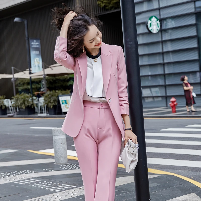 Women's Autumn Suit Slim Casual Oversize Blazer High-Waisted Flare Pants Pink Elegant Office Clothes Business Fashion Pant Suit
Women's Autumn Suit Slim Casual Oversize Blazer High-Waisted Flare Pants Pink Elegant Office Clothes Business Fashion Pant Suit