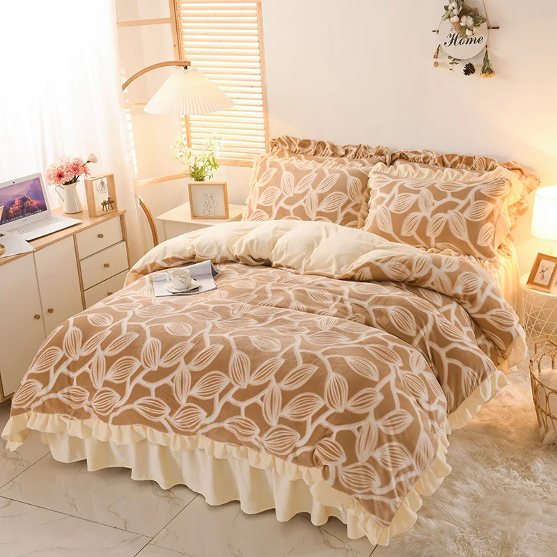 2021 New 3D Carving Luxury Home Bedding Set Thickening Warm Milk velvetl Duvet Cover Sheet Pillow Case Double 220x240 4PCS
2021 New 3D Carving Luxury Home Bedding Set Thickening Warm Milk velvetl Duvet Cover Sheet Pillow Case Double 220x240 4PCS