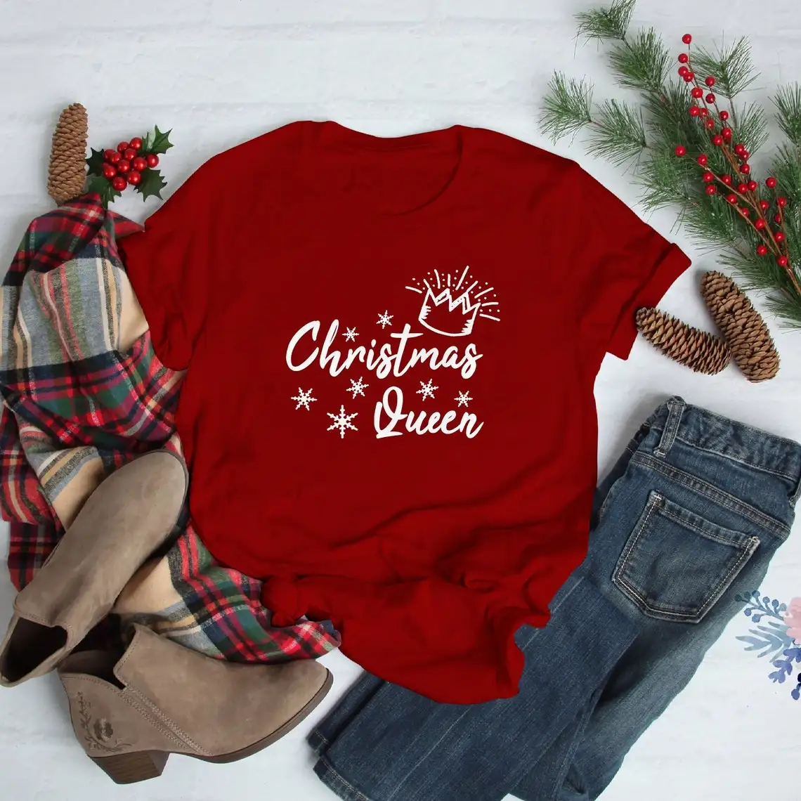 Женская рубашка для отпуска в стиле «Рождественская королева», футболка в уличном стиле унисекс со снежинками, Женский праздничный Топ и фу...
Женская рубашка для отпуска в стиле «Рождественская королева», футболка в уличном стиле унисекс со снежинками, Женский праздничный Топ и фу...