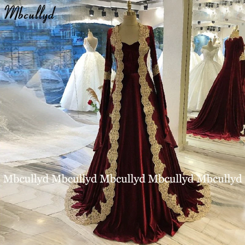 Muslim Burgundy Evening Dresses 2023 A Line V-neck Long Sleeves Gold Lace Dubai Abaya Saudi Arabic Moroccan Long Prom Gown
Muslim Burgundy Evening Dresses 2023 A Line V-neck Long Sleeves Gold Lace Dubai Abaya Saudi Arabic Moroccan Long Prom Gown