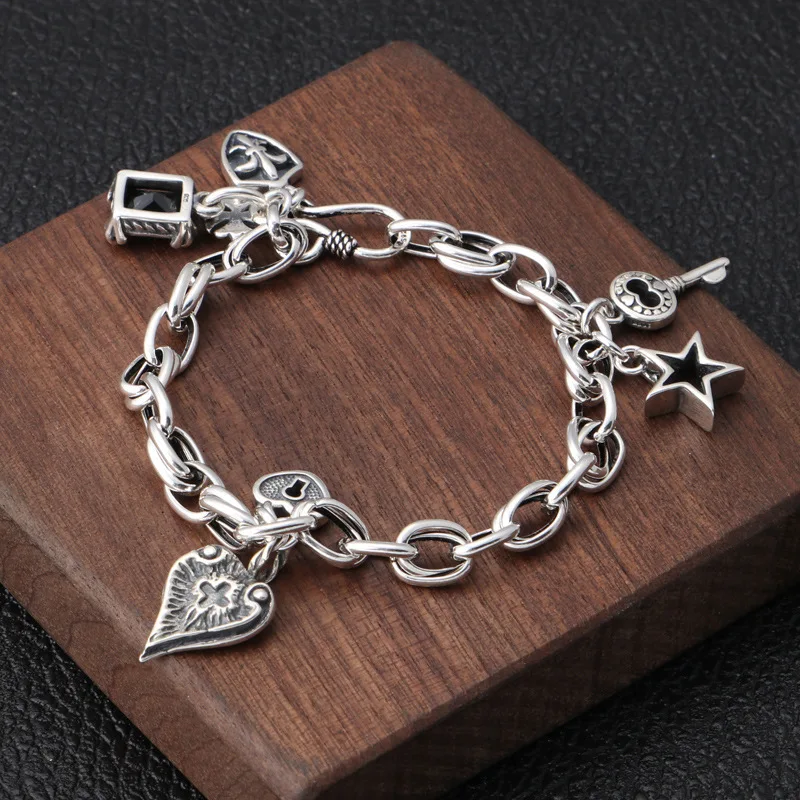 S925 silver bracelet Retro cross Love Five-pointed star trend Ladies bracelet new style charm bracelets for women Vintage
S925 silver bracelet Retro cross Love Five-pointed star trend Ladies bracelet new style charm bracelets for women Vintage