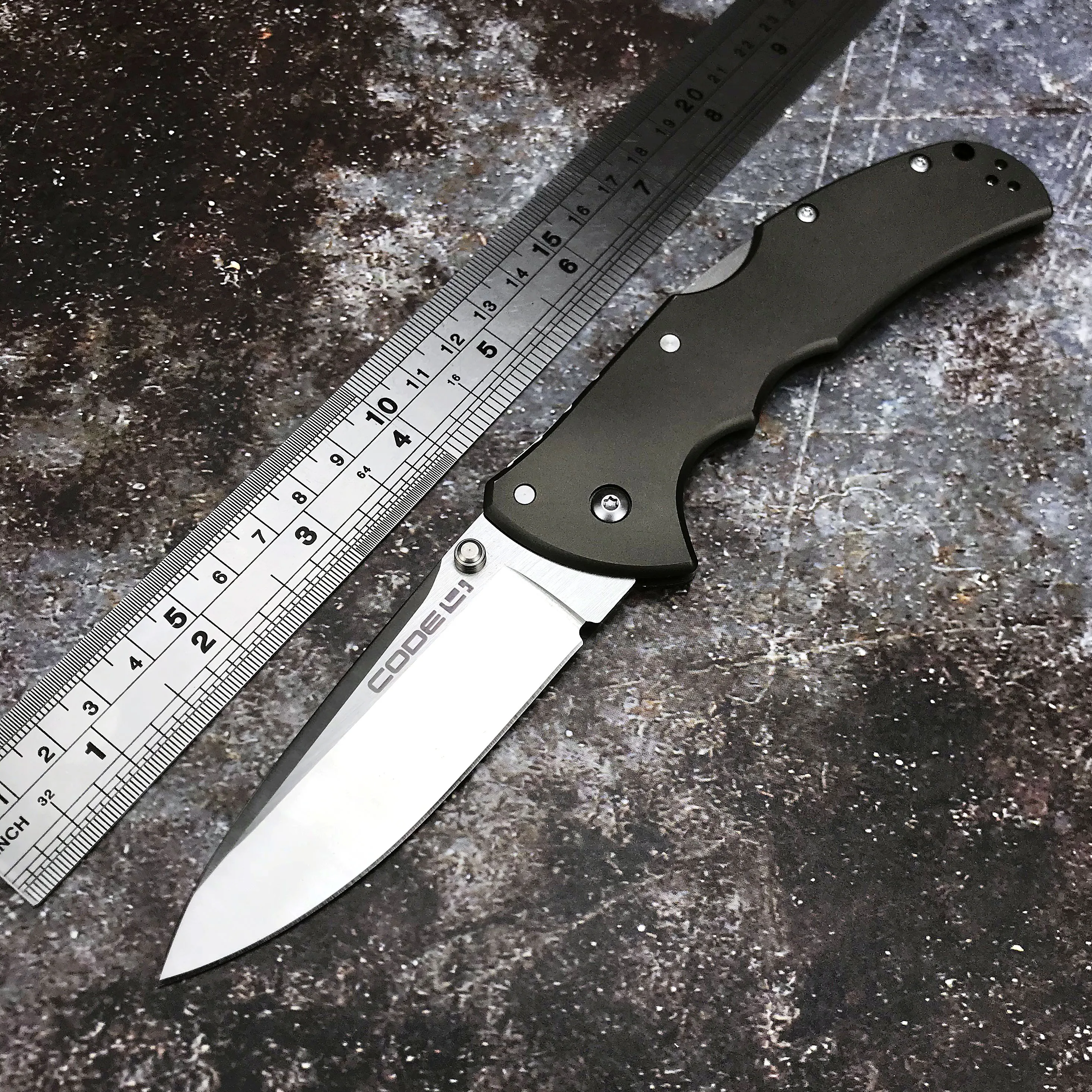 Hot Cold Steel Code 4 Mark S35VN Steel Blade Aluminum Handle Outdoor Tactical Camping Hunting Survival EDC Tool Pocket Knife
Hot Cold Steel Code 4 Mark S35VN Steel Blade Aluminum Handle Outdoor Tactical Camping Hunting Survival EDC Tool Pocket Knife