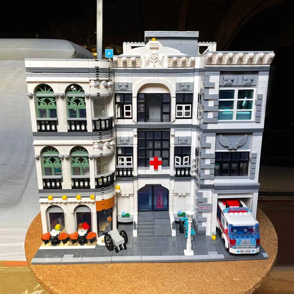 Creator Expert Street View Moc Bricks UG10188 Hospital Moc Blocks Emergency Room Modular Building Blocks Assembly Square Bank
Creator Expert Street View Moc Bricks UG10188 Hospital Moc Blocks Emergency Room Modular Building Blocks Assembly Square Bank