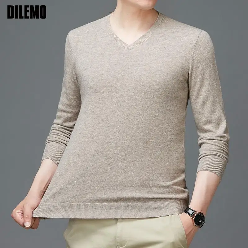 100% Wool High End New Fashion Brand Knit Pullover Men V Neck Sweater Autum Casual Jumper Warm Korean Winter Mens Clothes
100% Wool High End New Fashion Brand Knit Pullover Men V Neck Sweater Autum Casual Jumper Warm Korean Winter Mens Clothes