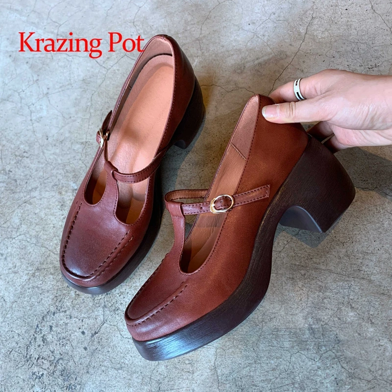 Krazing Pot 2022 early spring cow leather round toe high heels retro fashion England style buckle strap casual women pumps L25
Krazing Pot 2022 early spring cow leather round toe high heels retro fashion England style buckle strap casual women pumps L25
