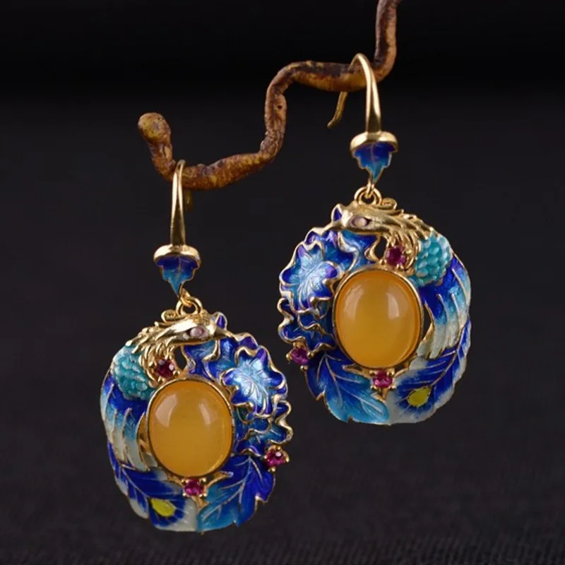 New real S925 pure silver gold-plated craftsmanship female models silver burnt blue peacock beeswax pendant earrings ring set
New real S925 pure silver gold-plated craftsmanship female models silver burnt blue peacock beeswax pendant earrings ring set