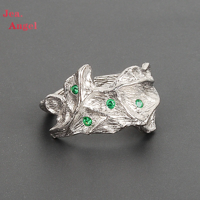 Jea.Angel 925 Silver INS Irregular Textured Fold Surface Retro Inlay Green Zircon Ring Women Fashion Personality Ring Jewelry
Jea.Angel 925 Silver INS Irregular Textured Fold Surface Retro Inlay Green Zircon Ring Women Fashion Personality Ring Jewelry