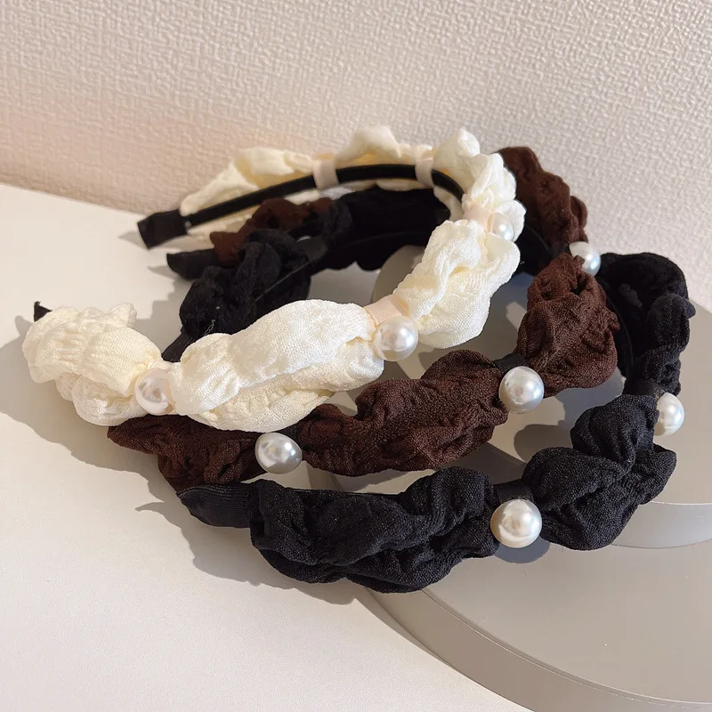 Simple Solid Color Net Yarn Pleated Hairband Girl Creative Imitation Pearl Headband Headdress for Women Fashion Hair Accessories
Simple Solid Color Net Yarn Pleated Hairband Girl Creative Imitation Pearl Headband Headdress for Women Fashion Hair Accessories