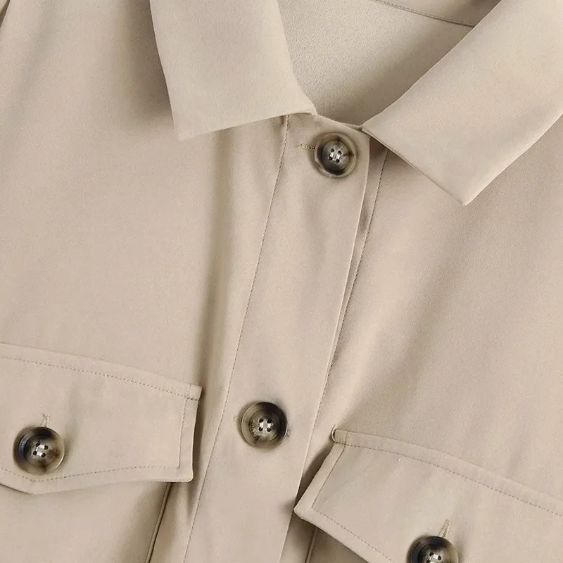 Za 2021 Blouse women Khaki Collared Belt Shirt Woman Autumn Winter Vintage Long Sleeve Blouse Female Button Up Casual Ladies Top
Za 2021 Blouse women Khaki Collared Belt Shirt Woman Autumn Winter Vintage Long Sleeve Blouse Female Button Up Casual Ladies Top
