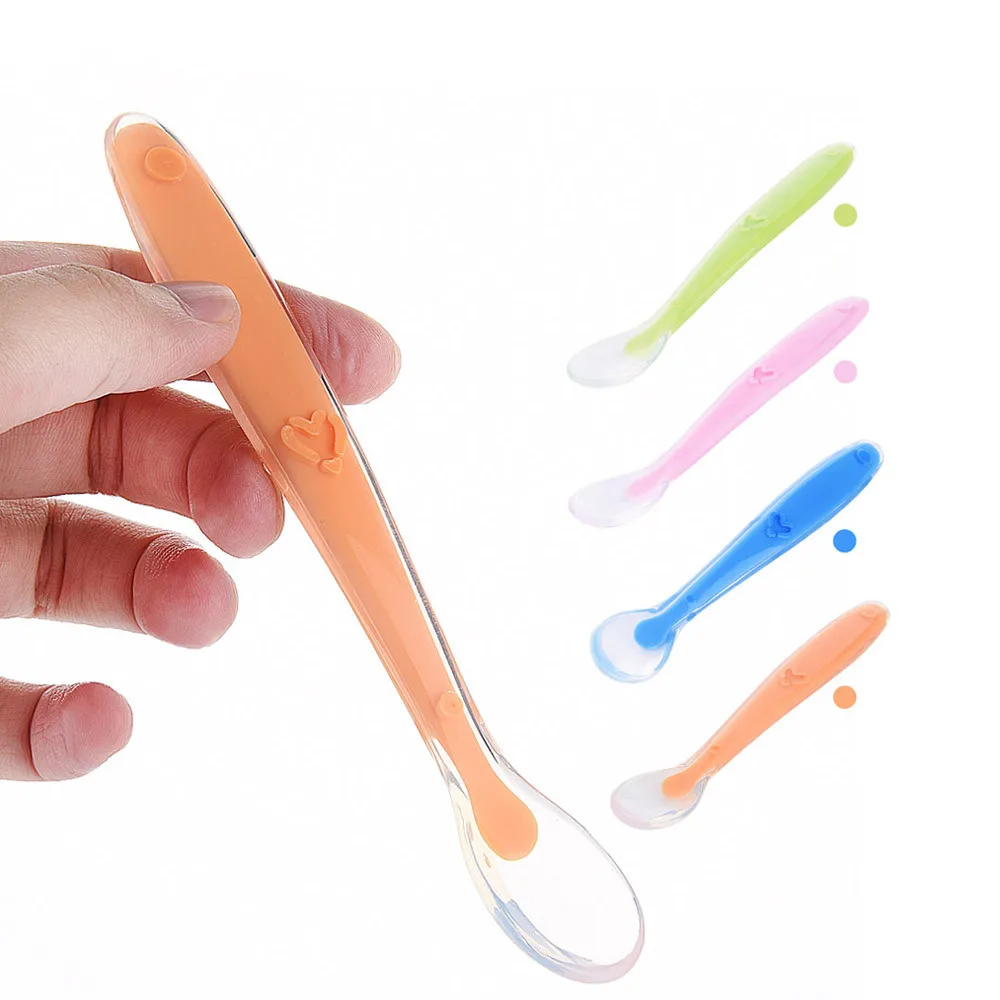 Newborn Baby Spoons Soft Silicone Baby Feeding Spoon Safety Utensils Patchwork baby Children Tableware
Newborn Baby Spoons Soft Silicone Baby Feeding Spoon Safety Utensils Patchwork baby Children Tableware