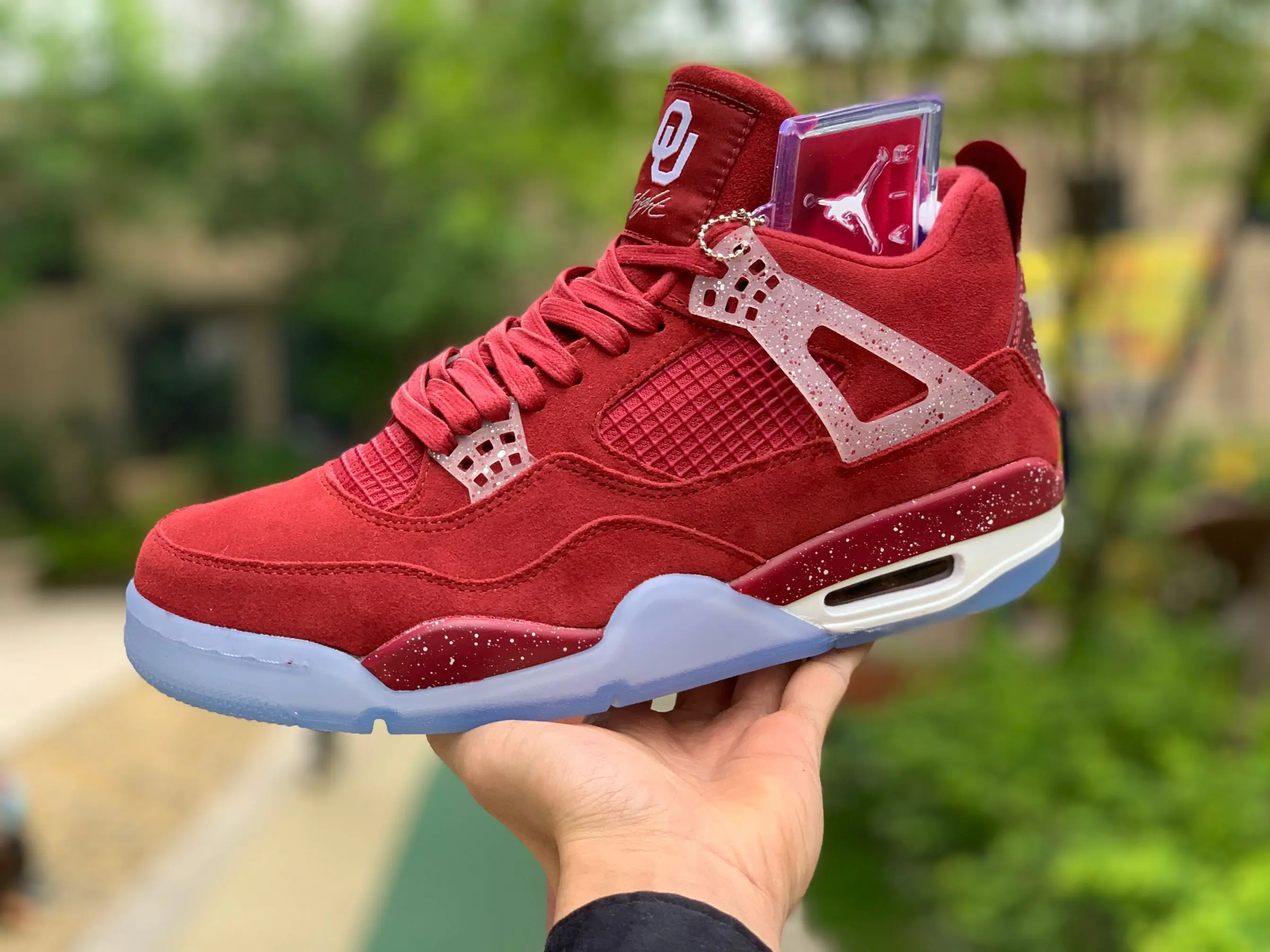 aj4 men's and women's sports shoes basketball shoes high quality fashion brand ar cushion shoes size 36-46
aj4 men's and women's sports shoes basketball shoes high quality fashion brand ar cushion shoes size 36-46