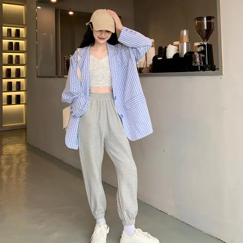 Spring and Autumn Korean Style 2021 New Loose Mid-Length Design Plaid Popular Fried Street Long Sleeve Suit Coat Women's
Spring and Autumn Korean Style 2021 New Loose Mid-Length Design Plaid Popular Fried Street Long Sleeve Suit Coat Women's