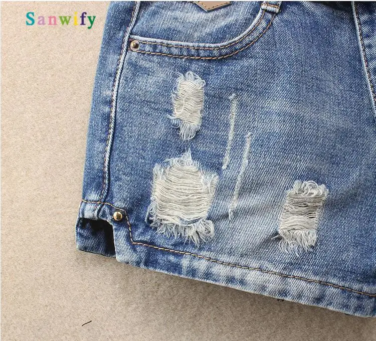 2020 Womens Middle Waist Hole Denim Shorts Spring Summer Ripped Female S/3xl Sexy Short Bermuda Without 
2020 Womens Middle Waist Hole Denim Shorts Spring Summer Ripped Female S/3xl Sexy Short Bermuda Without