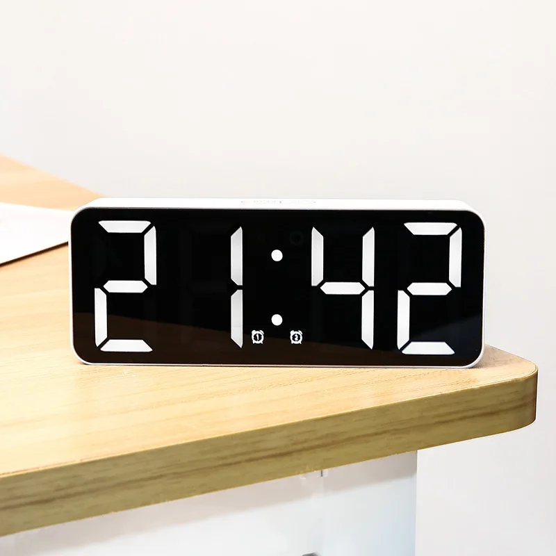1pc Bedside LED Digital Alarm Clock Multifunction Electronic Clocks Dual Alarms Clock Temperature Time Date Display
1pc Bedside LED Digital Alarm Clock Multifunction Electronic Clocks Dual Alarms Clock Temperature Time Date Display