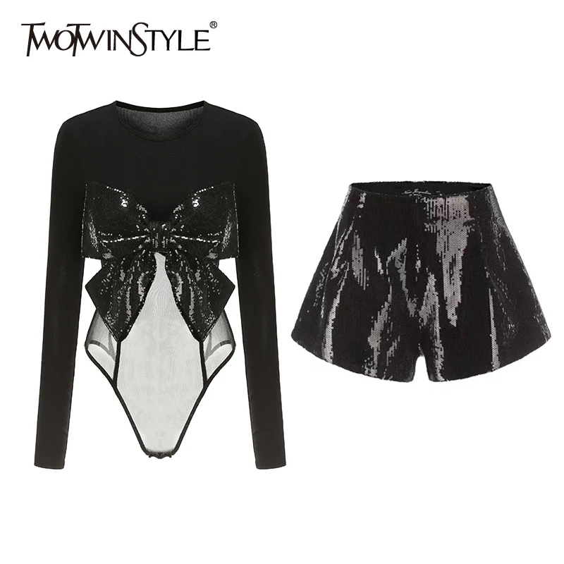Patchwork Sequin Bowknot Two Piece Set Women Round Neck Long Sleeve Fashion Top Gathered Waist Short Women's Set
Patchwork Sequin Bowknot Two Piece Set Women Round Neck Long Sleeve Fashion Top Gathered Waist Short Women's Set