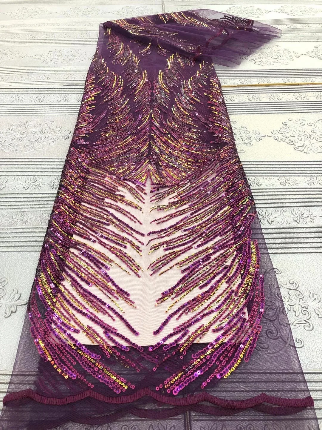 LACE Orange Luxury French Tulle Lace Fabric High Quality African Lace Fabric Handmade Embroiderey Milk Silk for Wedding
LACE Orange Luxury French Tulle Lace Fabric High Quality African Lace Fabric Handmade Embroiderey Milk Silk for Wedding